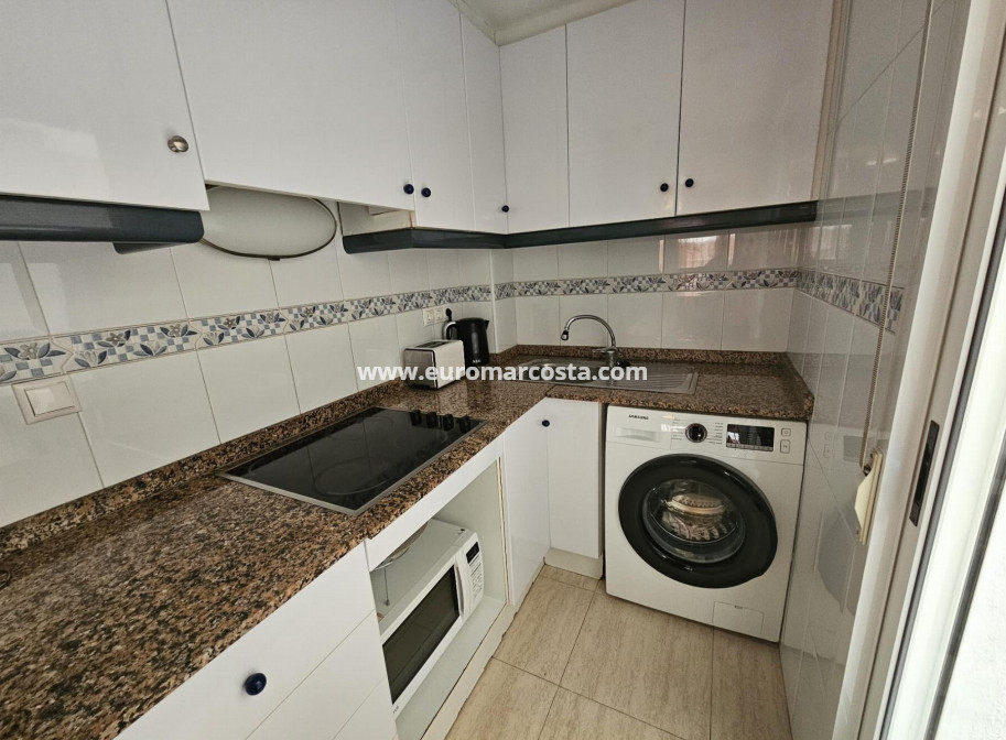 Objekte zum Wiederverkauf - Wohnung - Torrevieja - TORREVIEJA