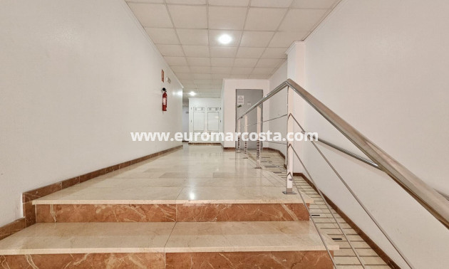 Objekte zum Wiederverkauf - Wohnung - Torrevieja - TORREVIEJA
