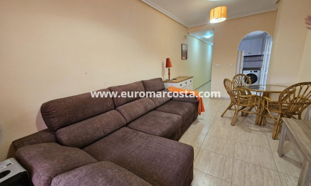 Objekte zum Wiederverkauf - Wohnung - Torrevieja - TORREVIEJA