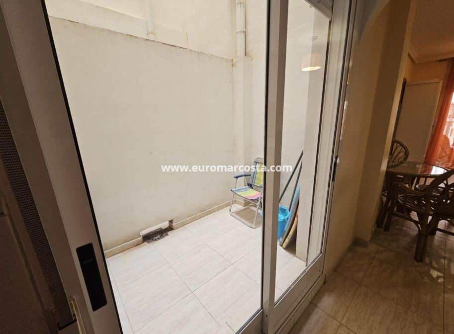Objekte zum Wiederverkauf - Wohnung - Torrevieja - TORREVIEJA
