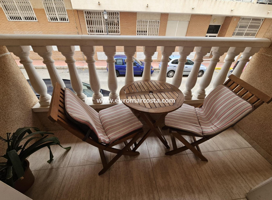 Objekte zum Wiederverkauf - Wohnung - Torrevieja - TORREVIEJA