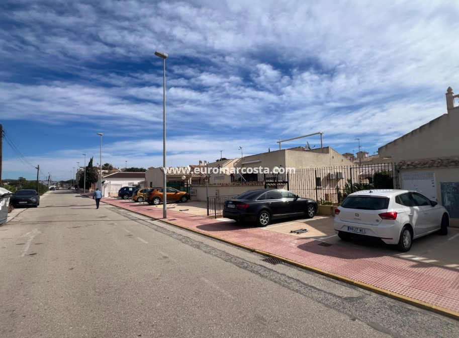 Venta - Villa - Guardamar del Segura