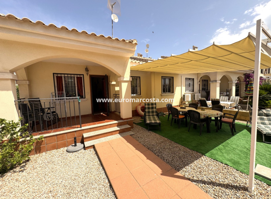 Venta - Villa - Guardamar del Segura