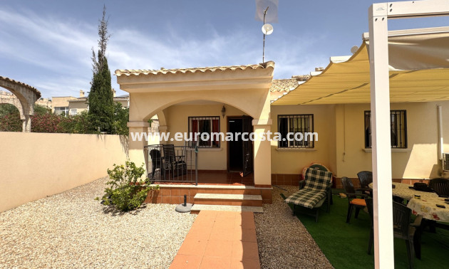 Venta - Villa - Guardamar del Segura