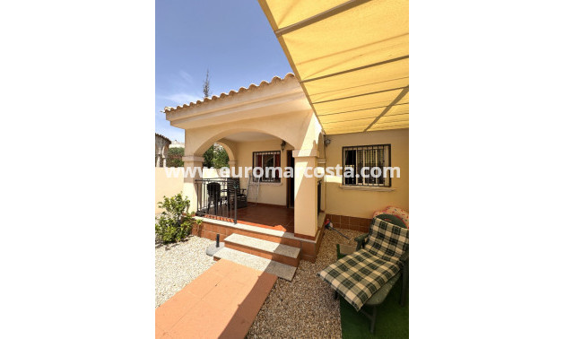 Venta - Villa - Guardamar del Segura