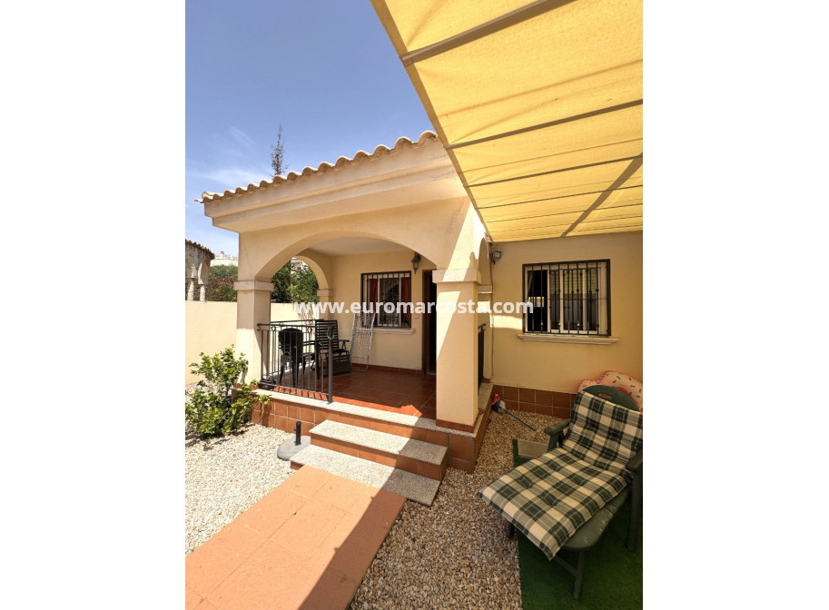 Venta - Villa - Guardamar del Segura