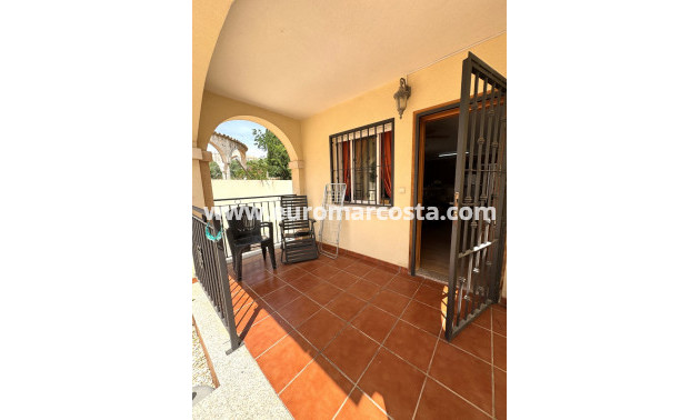 Venta - Villa - Guardamar del Segura
