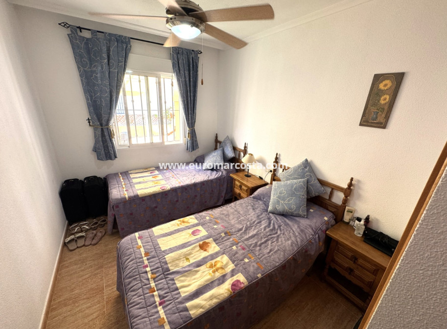 Venta - Villa - Guardamar del Segura