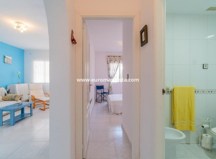 Venta - Bungalow - Orihuela Costa - Los Almendros-La Florida