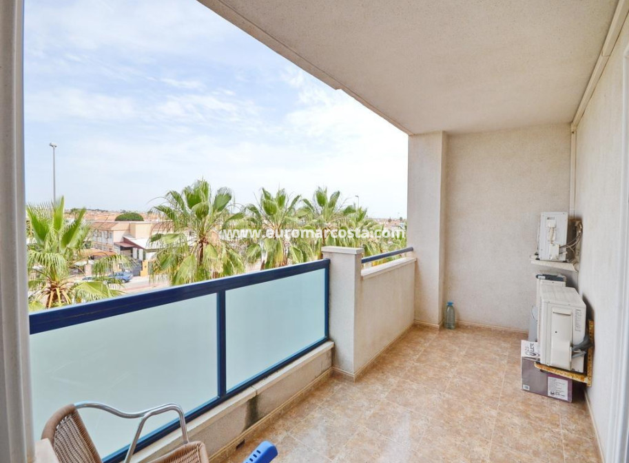 Objekte zum Wiederverkauf - Wohnung - Orihuela Costa