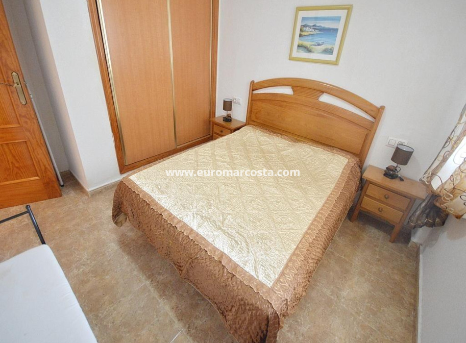 Objekte zum Wiederverkauf - Wohnung - Orihuela Costa
