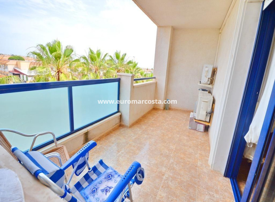 Objekte zum Wiederverkauf - Wohnung - Orihuela Costa