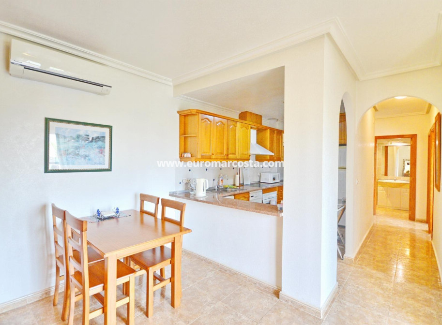 Objekte zum Wiederverkauf - Wohnung - Orihuela Costa