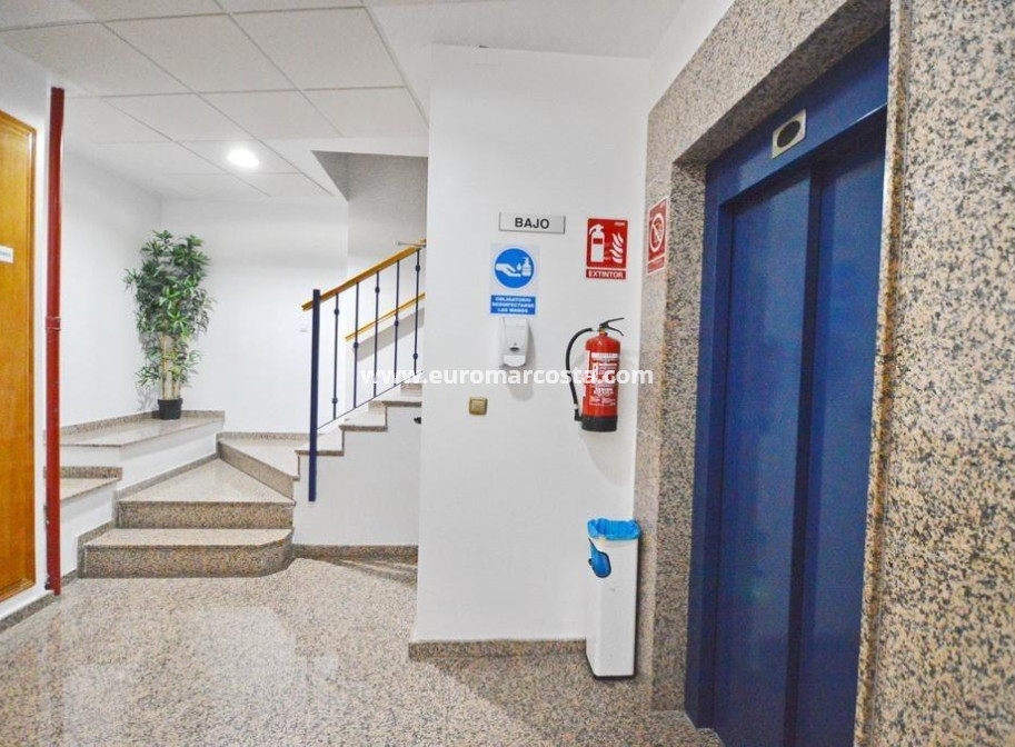 Objekte zum Wiederverkauf - Wohnung - Orihuela Costa