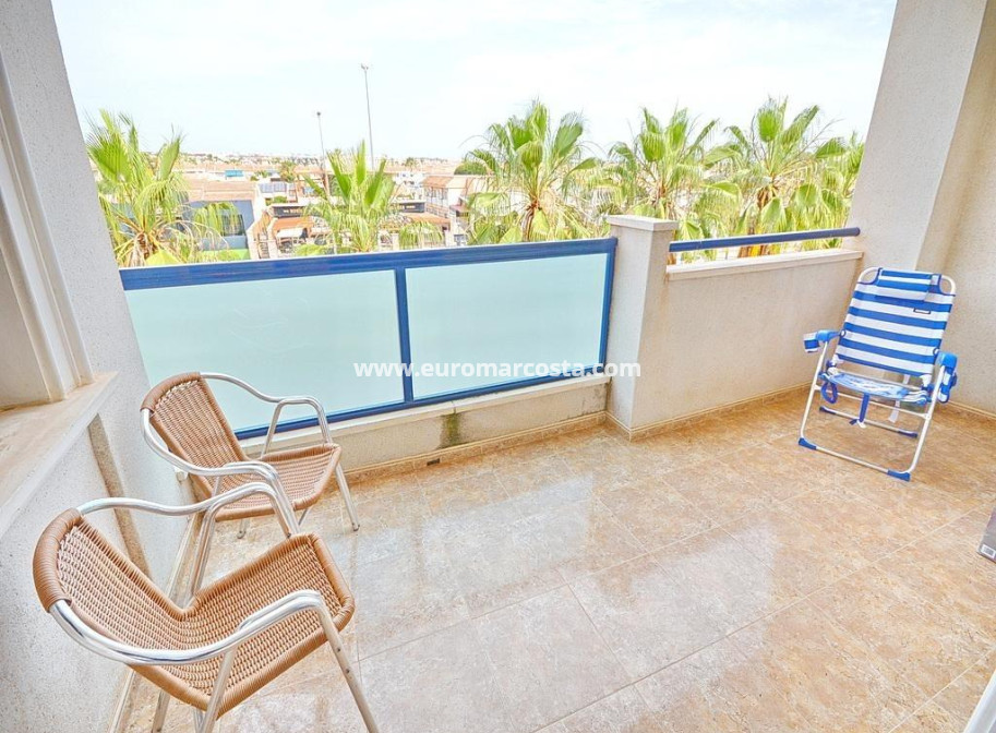 Objekte zum Wiederverkauf - Wohnung - Orihuela Costa
