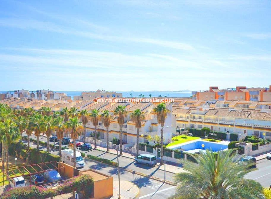 Objekte zum Wiederverkauf - Wohnung - Orihuela Costa