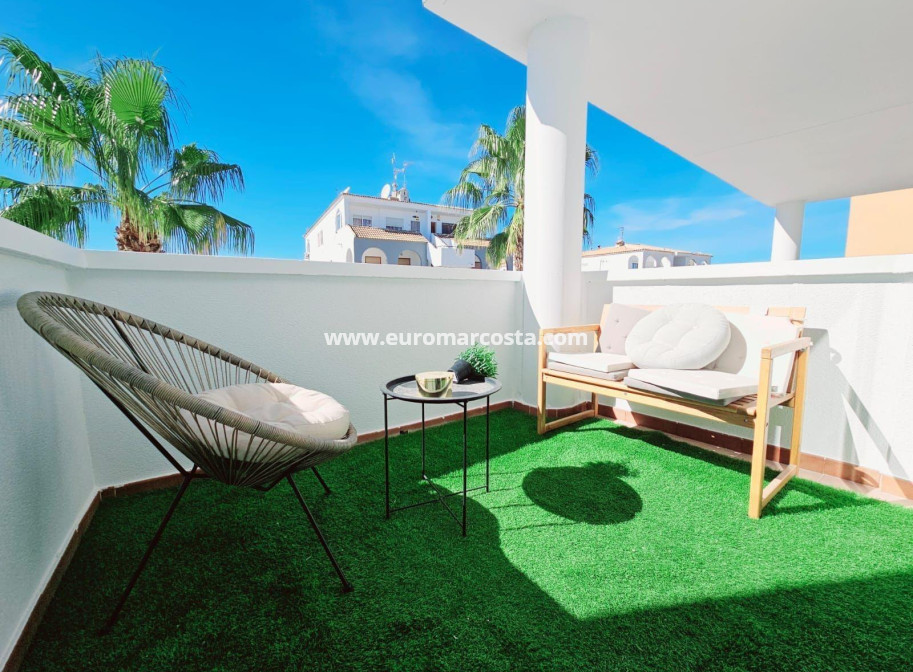 Sale - Apartment / flat - Torrevieja - TORREVIEJA