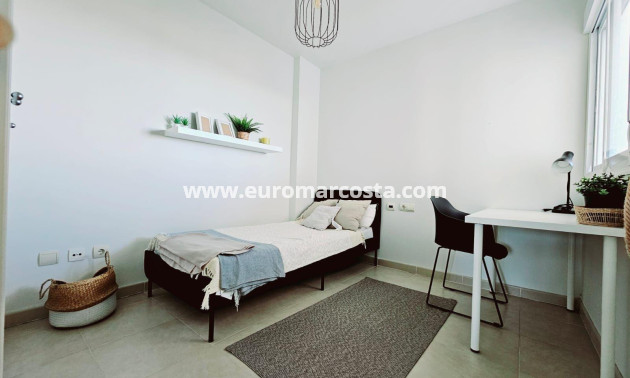 Sale - Apartment / flat - Torrevieja - TORREVIEJA