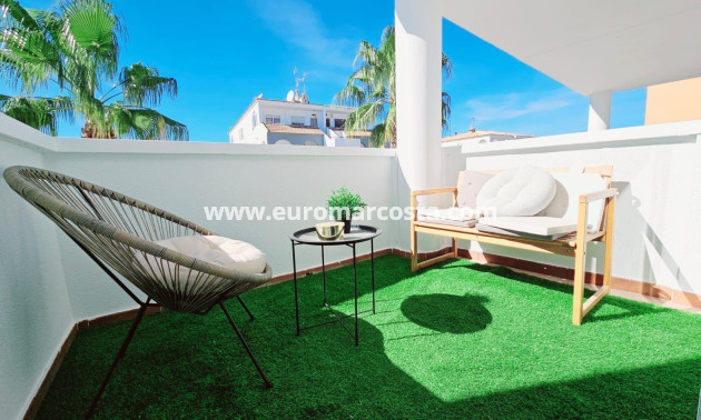 Sale - Apartment / flat - Torrevieja - TORREVIEJA