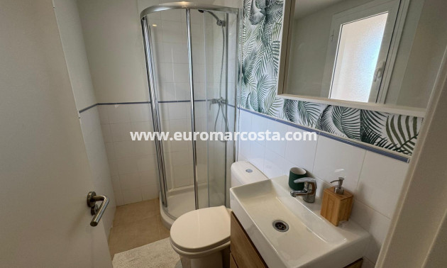 Sale - Apartment / flat - Torrevieja - TORREVIEJA