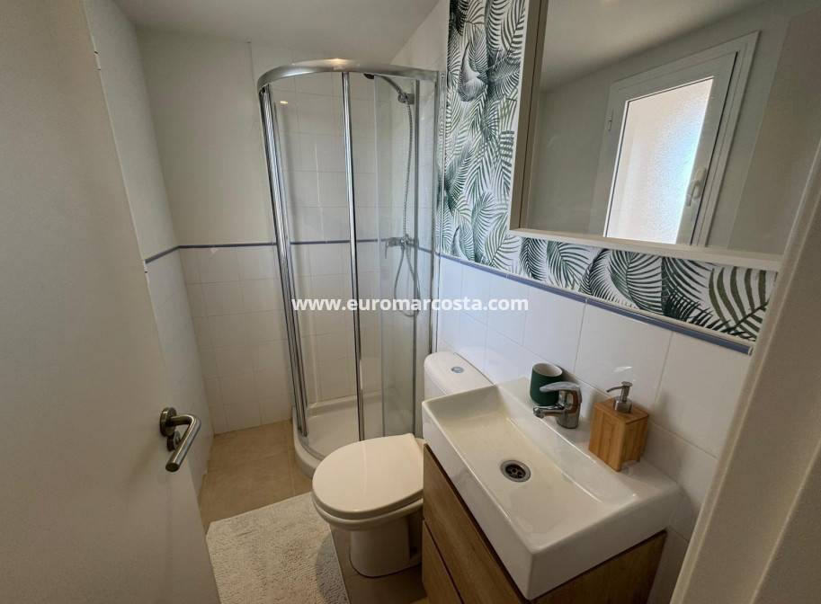Sale - Apartment / flat - Torrevieja - TORREVIEJA