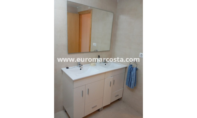 Sale - Townhouse - Daya Vieja