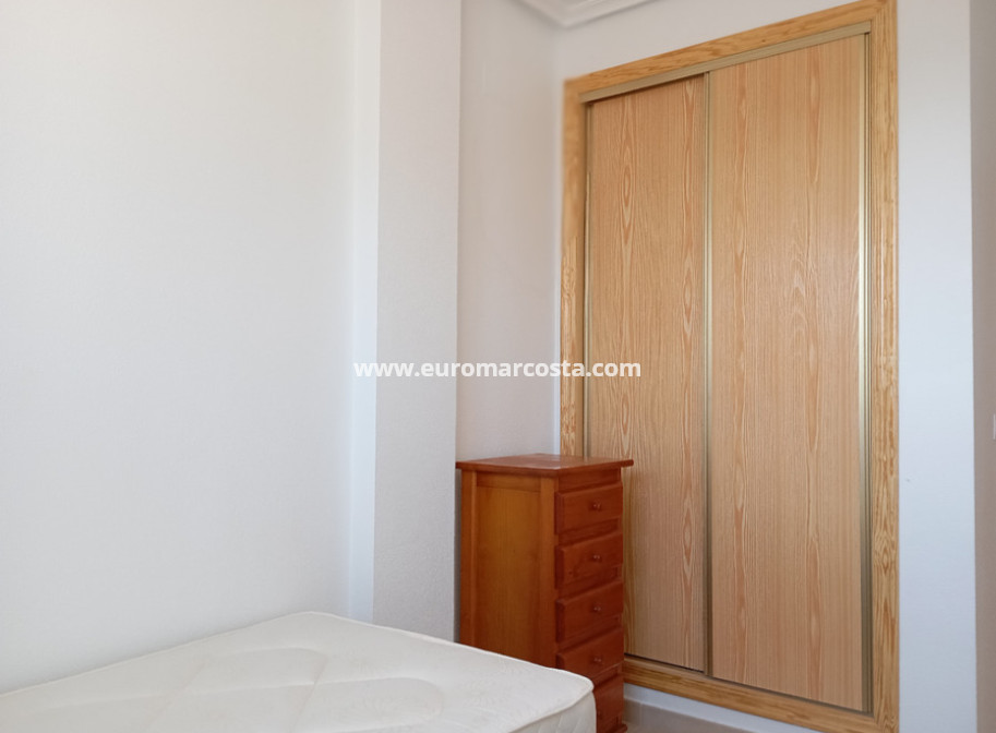 Sale - Townhouse - Daya Vieja