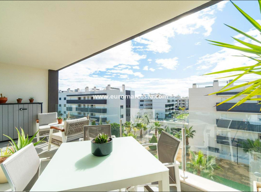 Objekte zum Wiederverkauf - Wohnung - Orihuela Costa