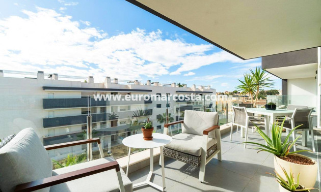 Objekte zum Wiederverkauf - Wohnung - Orihuela Costa