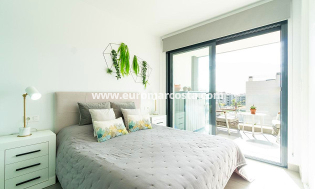 Objekte zum Wiederverkauf - Wohnung - Orihuela Costa