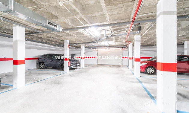 Objekte zum Wiederverkauf - Wohnung - Orihuela Costa