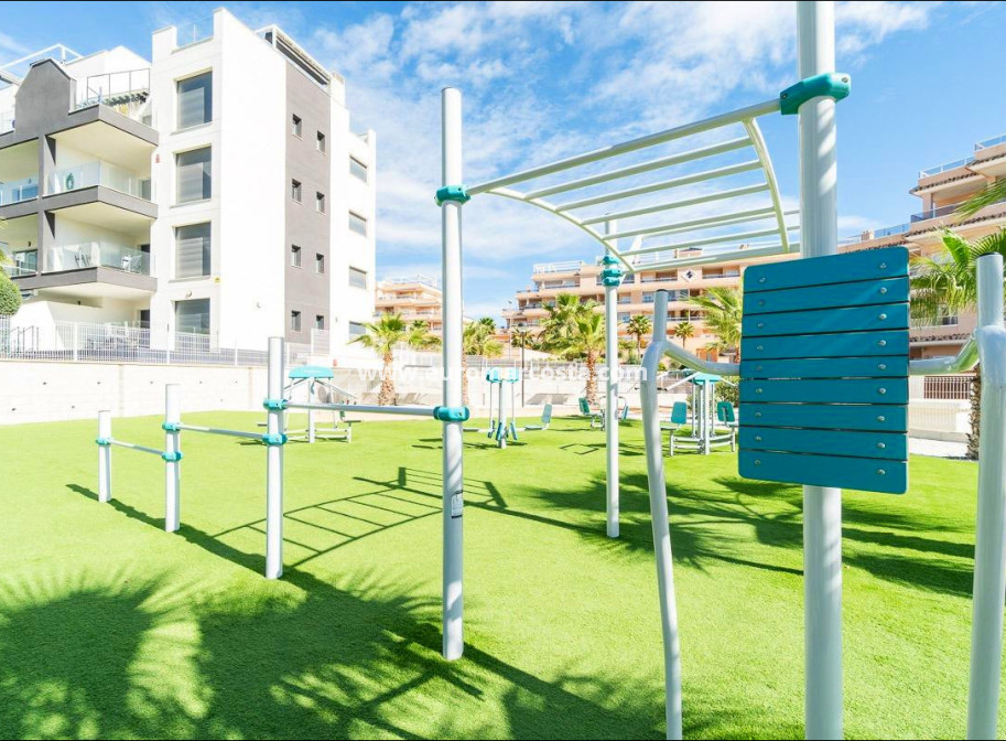 Objekte zum Wiederverkauf - Wohnung - Orihuela Costa