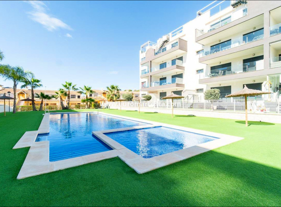 Objekte zum Wiederverkauf - Wohnung - Orihuela Costa