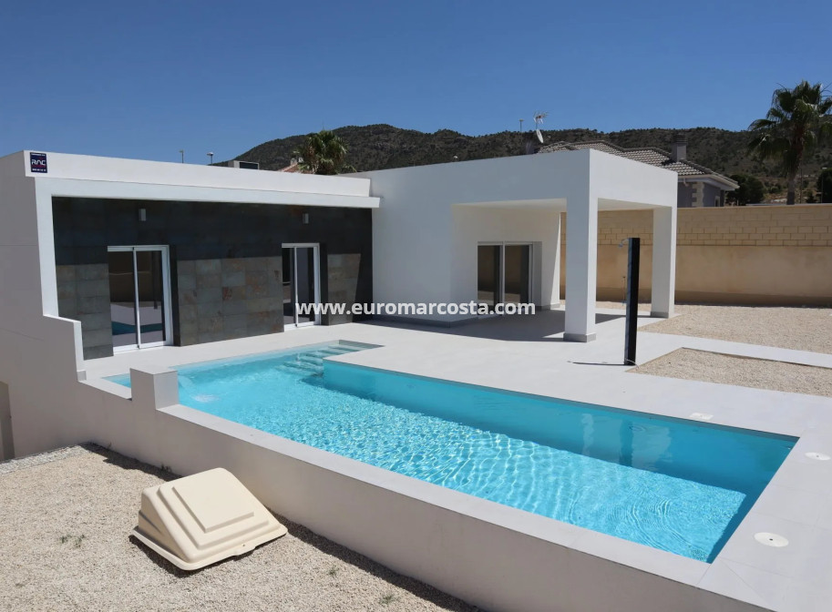 New Build - detached - La Romana