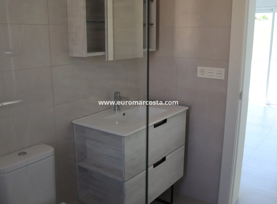 New Build - detached - La Romana