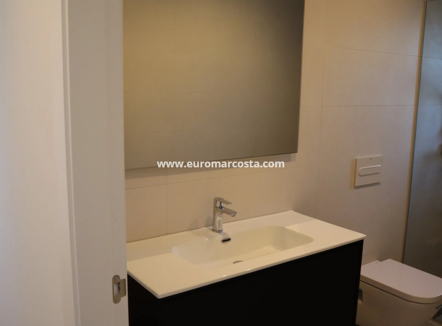 New Build - detached - La Romana