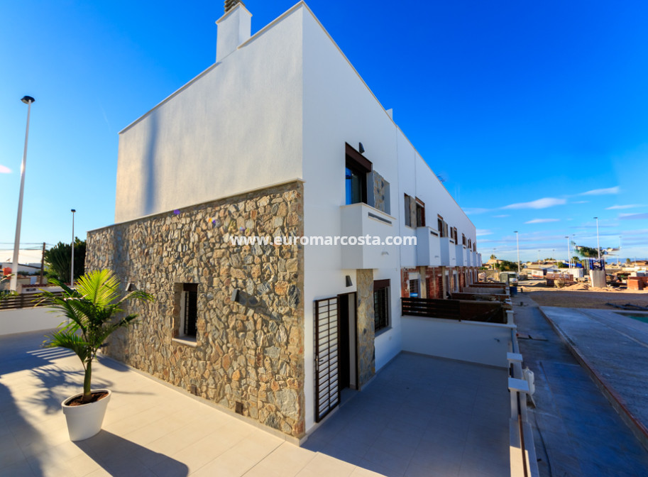 New Build - terraced - Pilar de la Horadada