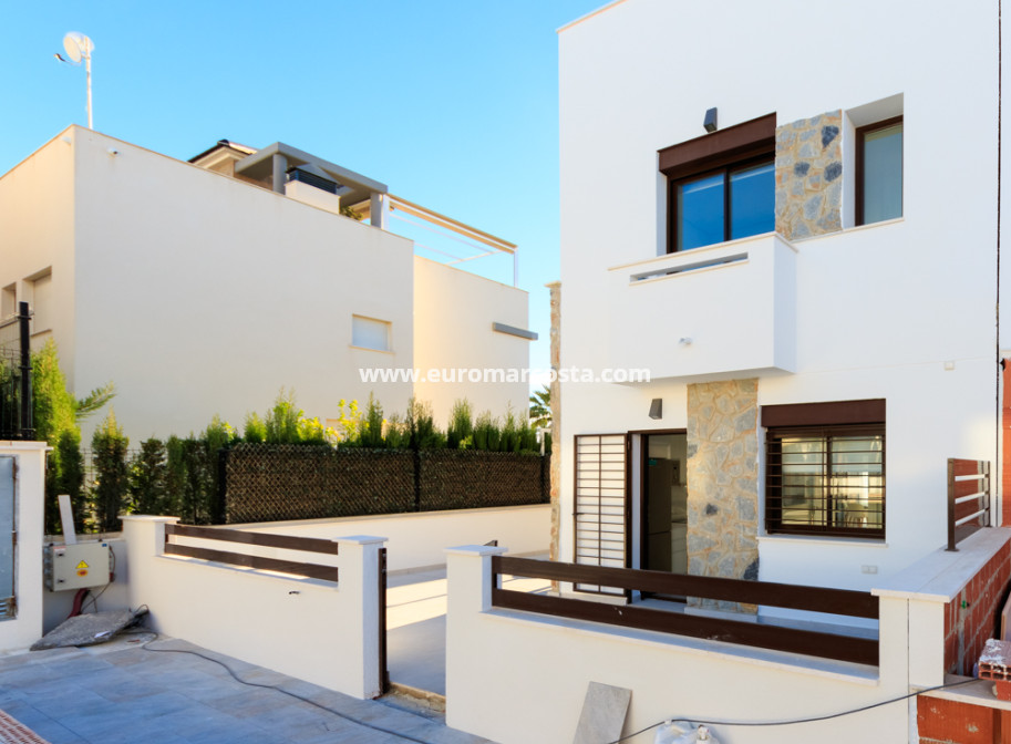 New Build - terraced - Pilar de la Horadada