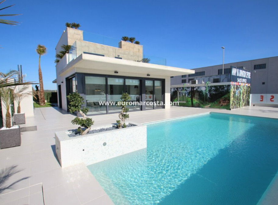Nueva construcción  - Villa - San Miguel de Salinas