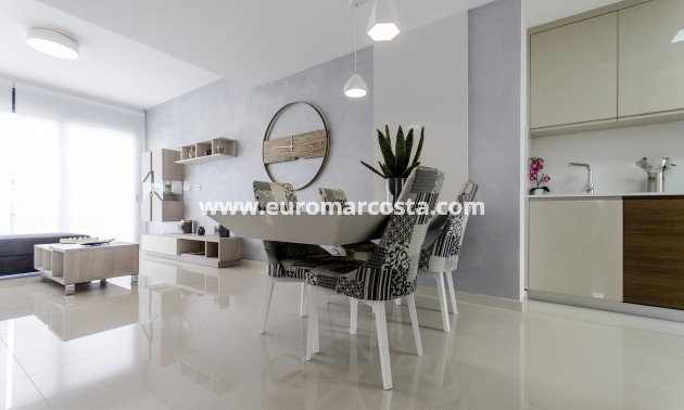 Nueva construcción  - Villa - San Miguel de Salinas