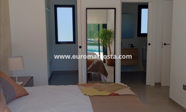 New Build - detached - Calasparra