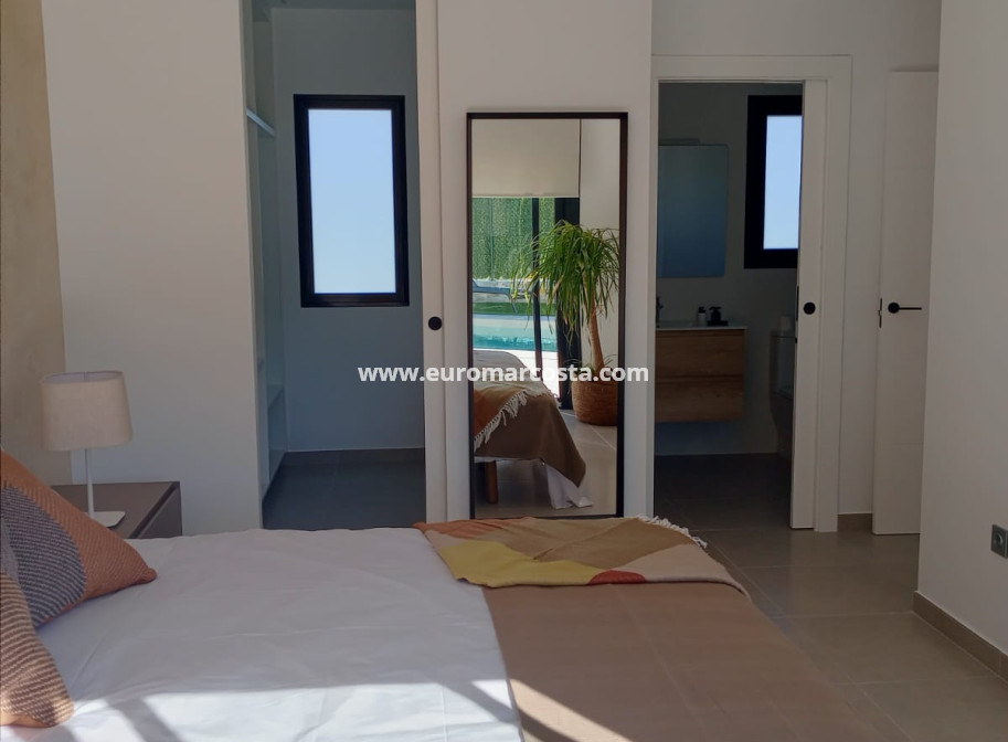 New Build - detached - Calasparra