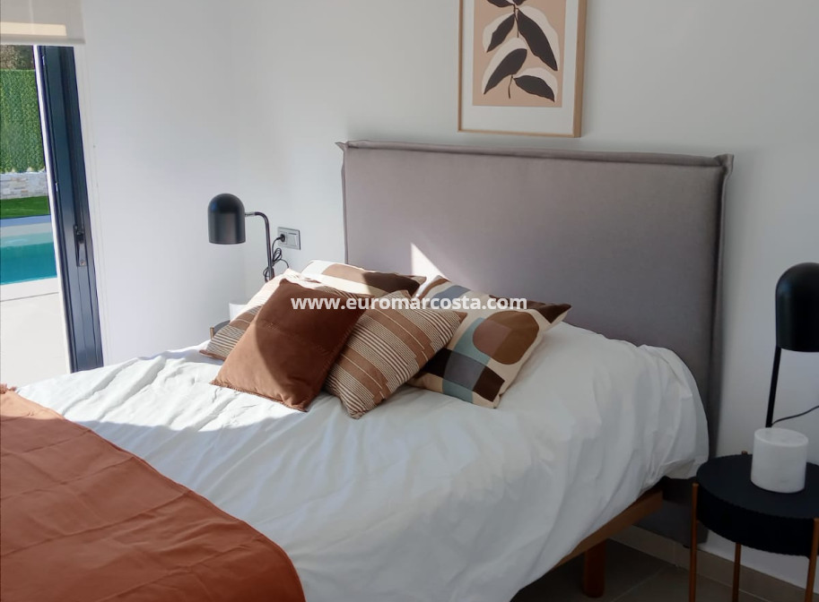 New Build - detached - Calasparra