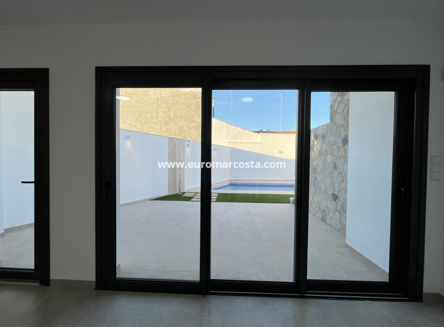 Nueva construcción  - detached - San Pedro del Pinatar - San Pedro de Pinatar