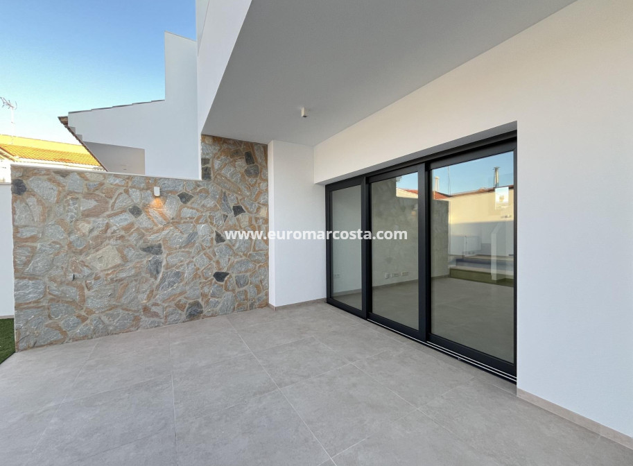Nueva construcción  - detached - San Pedro del Pinatar - San Pedro de Pinatar