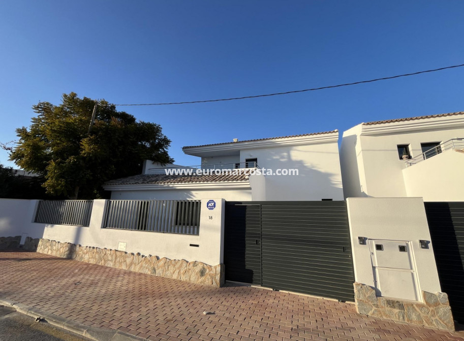 Nueva construcción  - detached - San Pedro del Pinatar - San Pedro de Pinatar