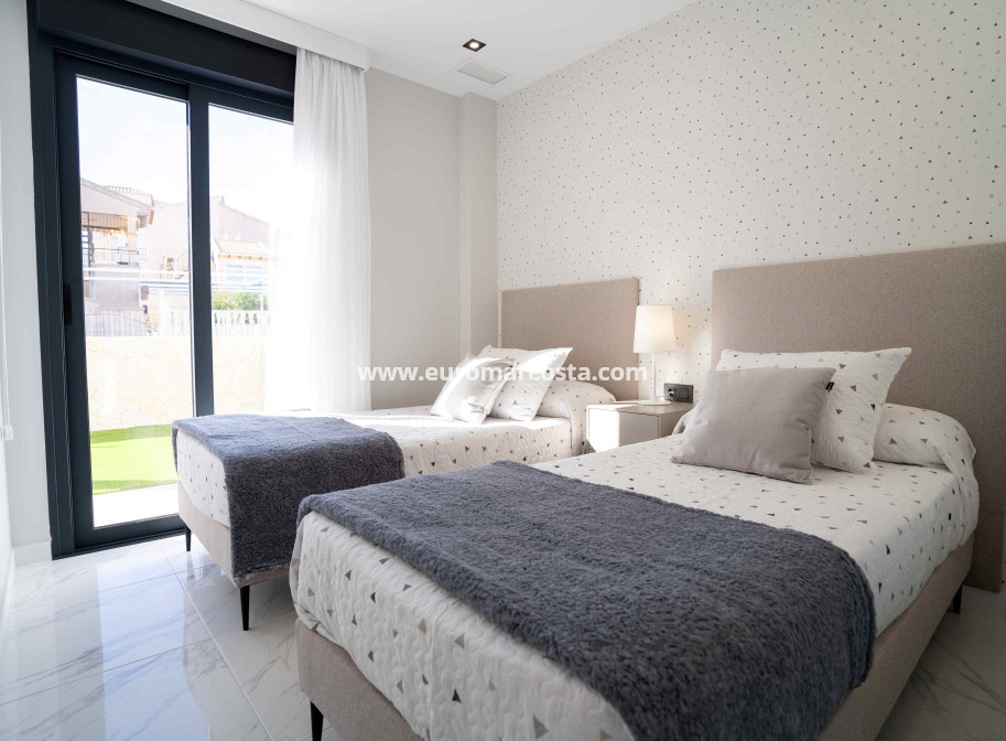 Nueva construcción  - high-bungalow - Pilar de la Horadada
