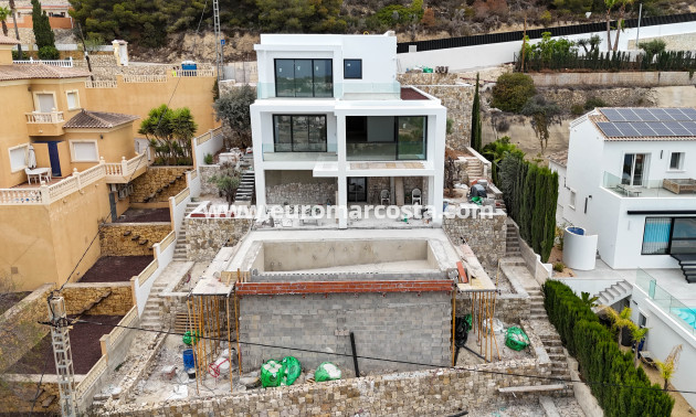 Neubauten - Villa freitstehend - Calpe