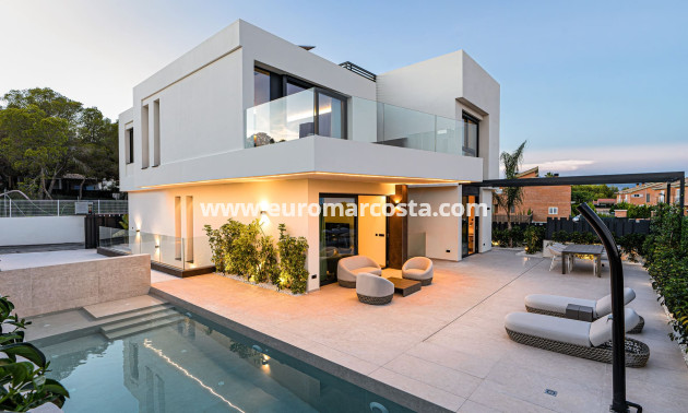 New Build - Villa - La Nucía
