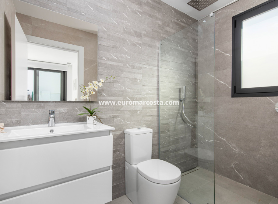 New Build - detached - Benijofar